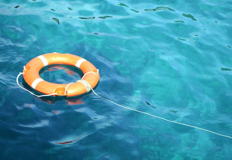 Rettungsring im Wasser